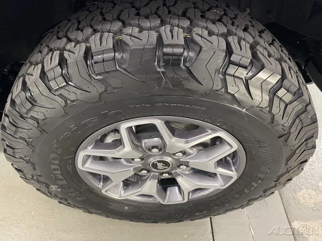 2024 Ford Bronco 6th Gen - Image 4 of 12