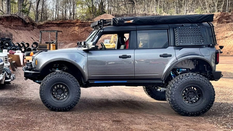 2024 Ford Bronco 6th Gen - Image 2 of 8