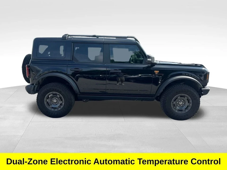2024 Ford Bronco 6th Gen - Image 7 of 12