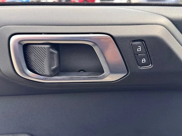 2024 Ford Bronco 6th Gen - Image 16 of 21