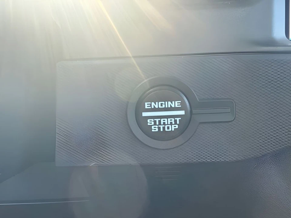2024 Ford Bronco 6th Gen - Image 13 of 25