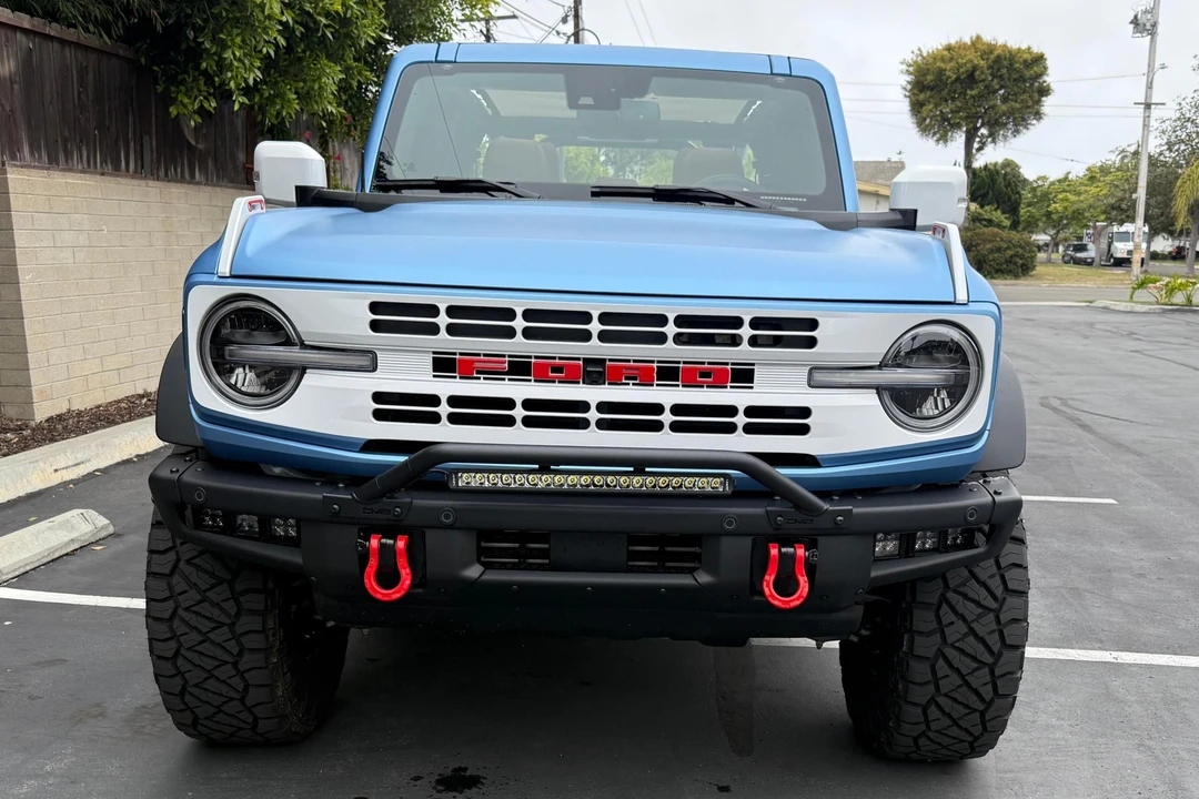 2024 Ford Bronco 6th Gen - Image 2 of 31