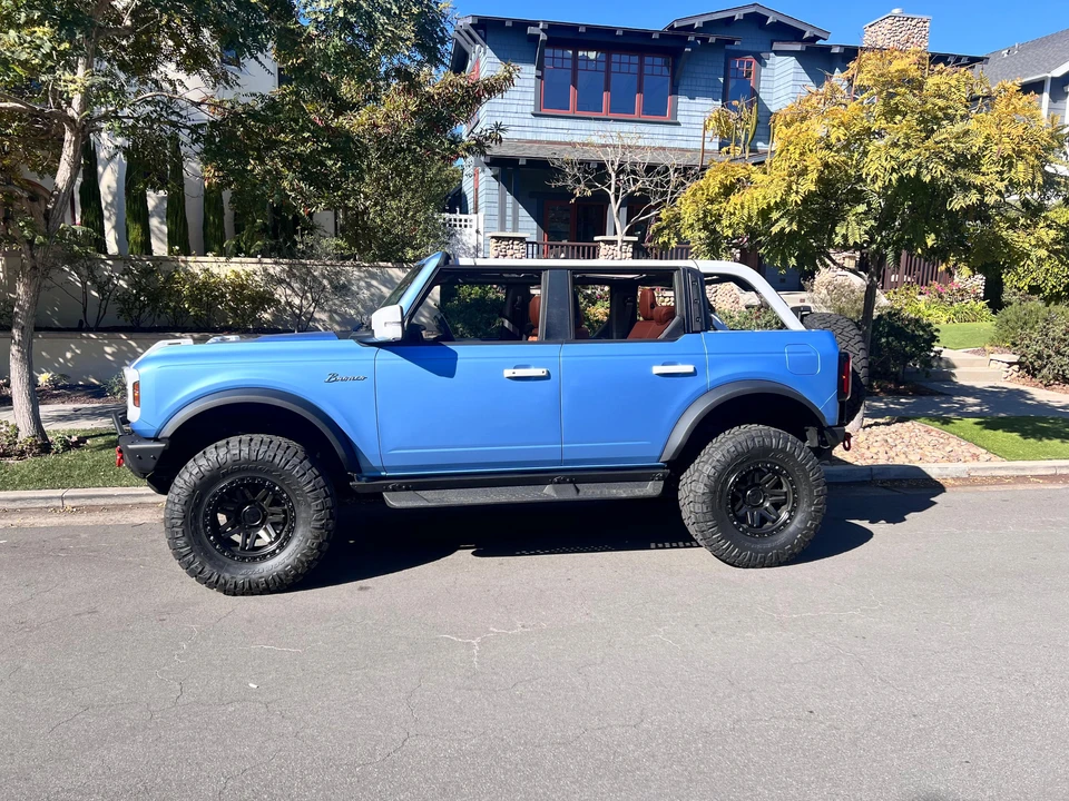 2024 Ford Bronco 6th Gen - Image 8 of 31