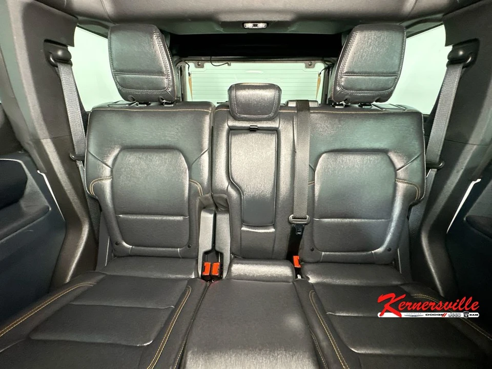2024 Ford Bronco 6th Gen - Image 13 of 24
