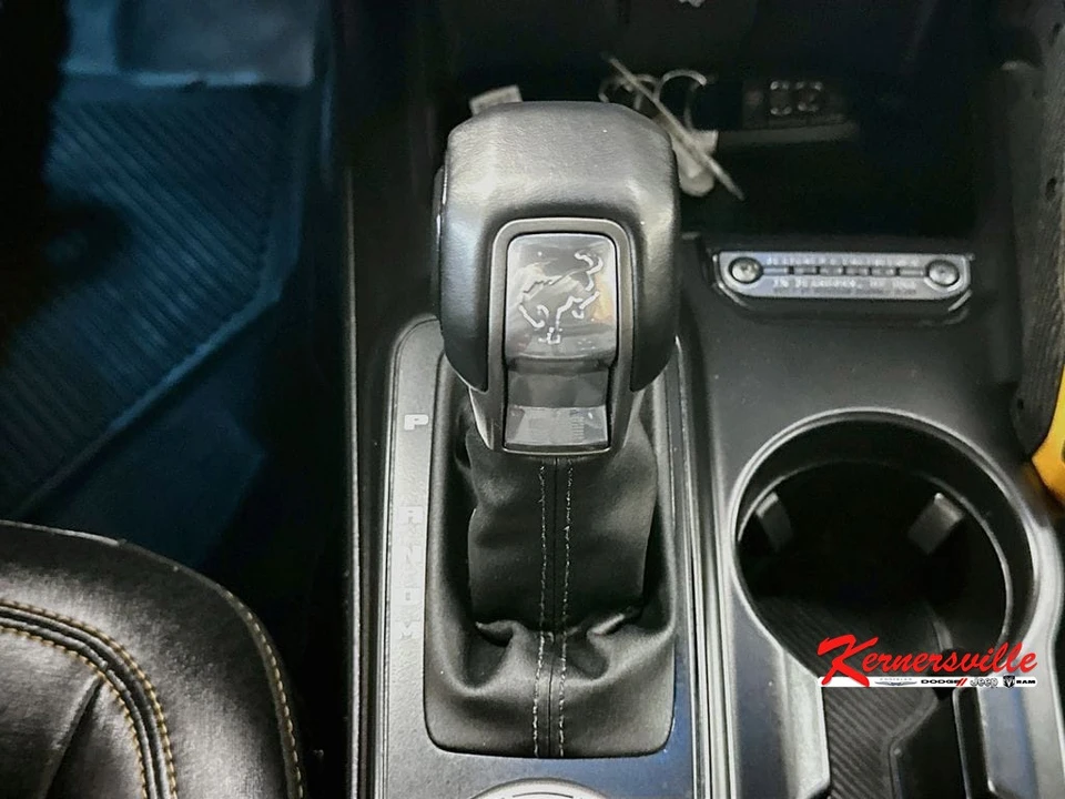 2024 Ford Bronco 6th Gen - Image 16 of 24