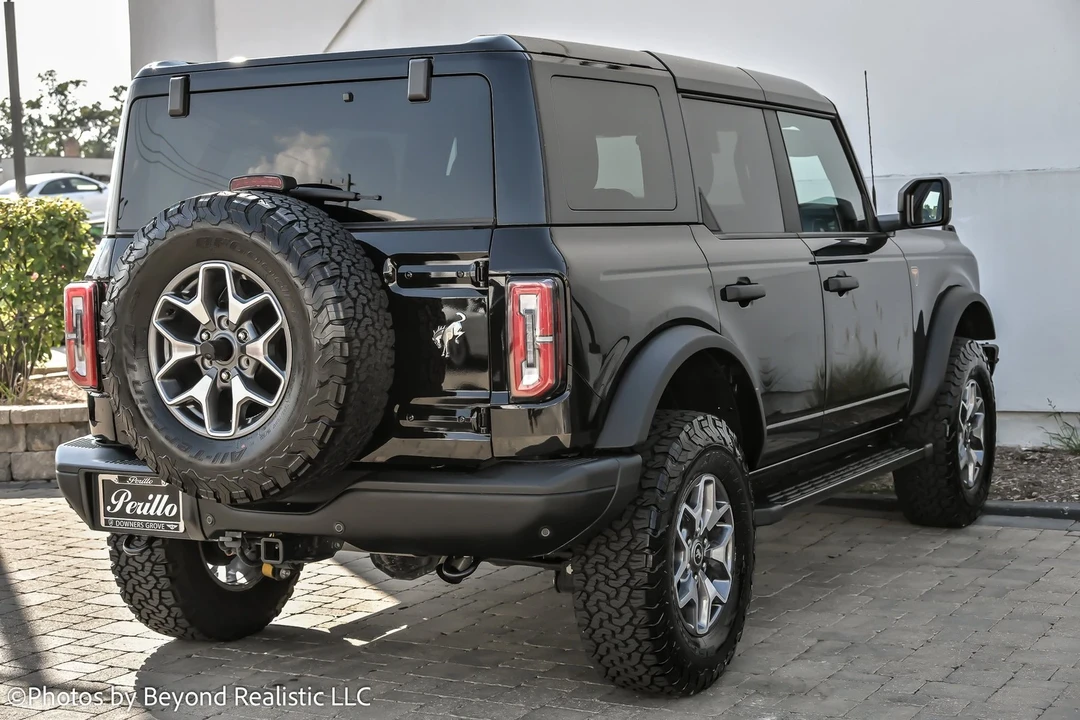 2024 Ford Bronco 6th Gen - Image 8 of 21