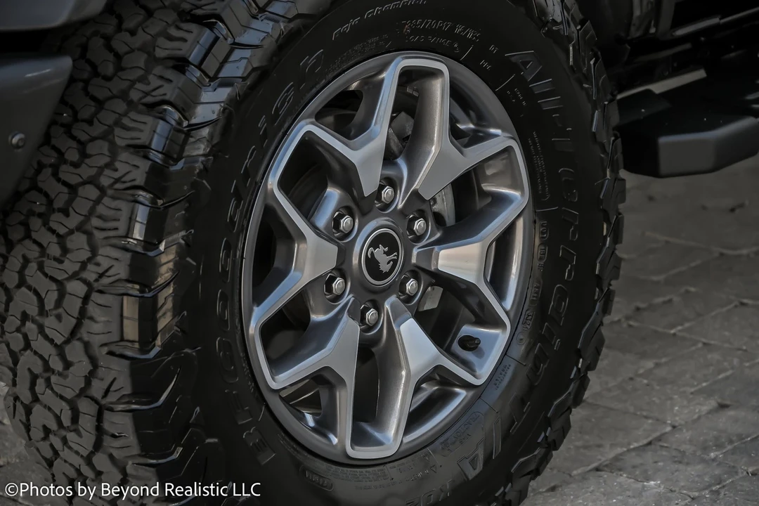 2024 Ford Bronco 6th Gen - Image 13 of 21