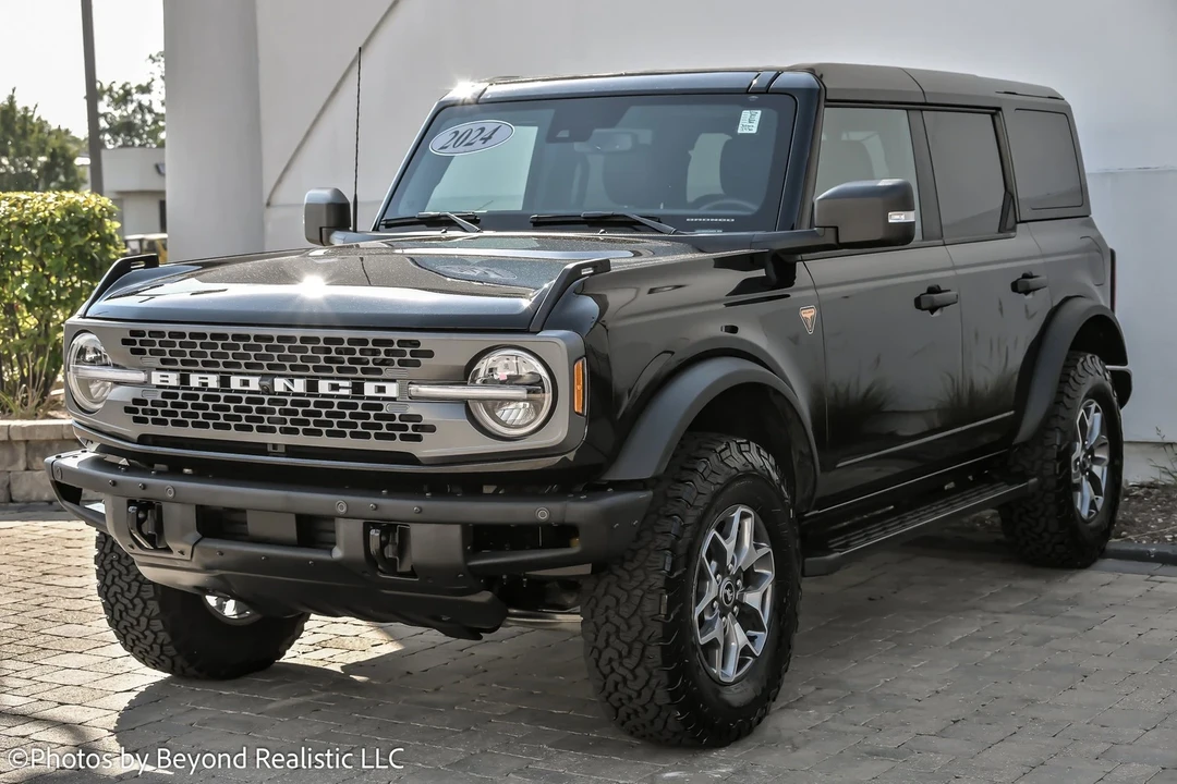 2024 Ford Bronco 6th Gen - Image 4 of 21