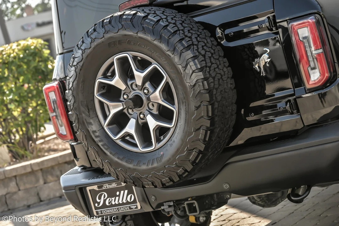 2024 Ford Bronco 6th Gen - Image 15 of 21