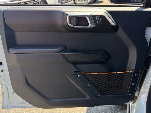 2024 Ford Bronco 6th Gen - Image 16 of 31