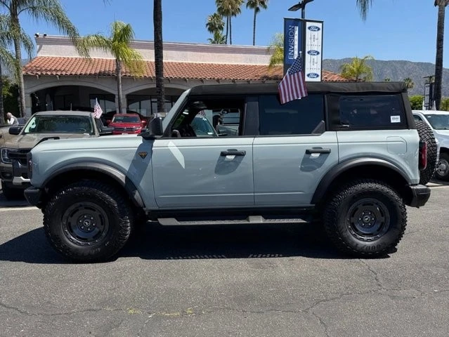 2024 Ford Bronco 6th Gen - Image 6 of 31