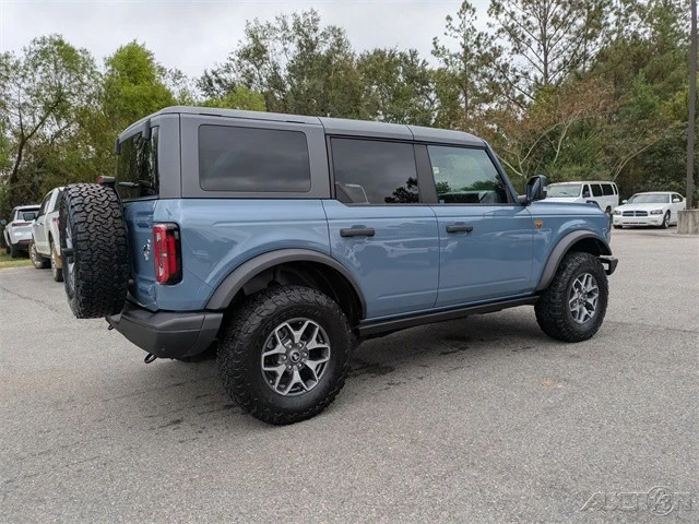2024 Ford Bronco 6th Gen - Image 4 of 12