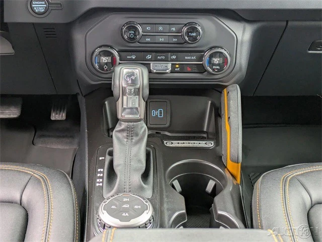2024 Ford Bronco 6th Gen - Image 18 of 21