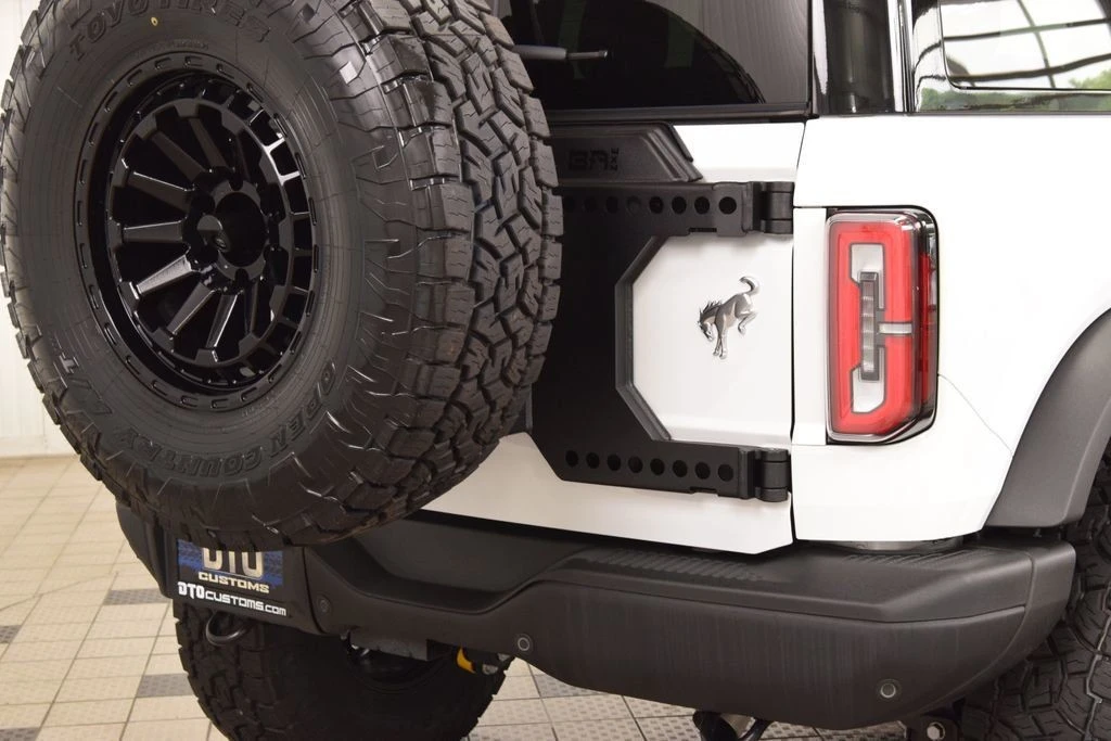 2024 Ford Bronco 6th Gen - Image 18 of 31
