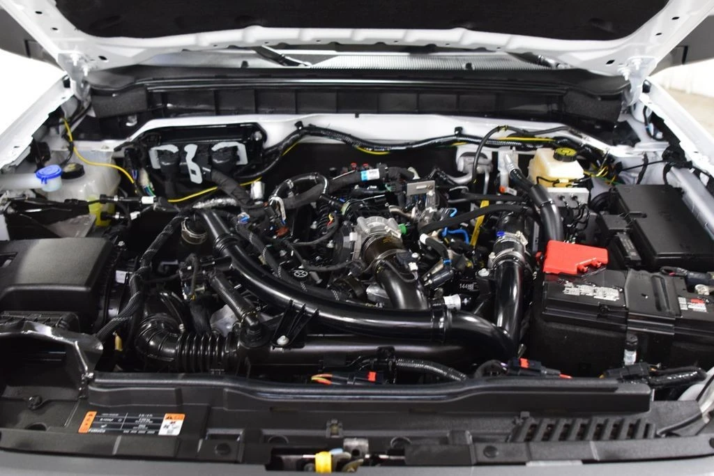 2024 Ford Bronco 6th Gen - Image 25 of 31