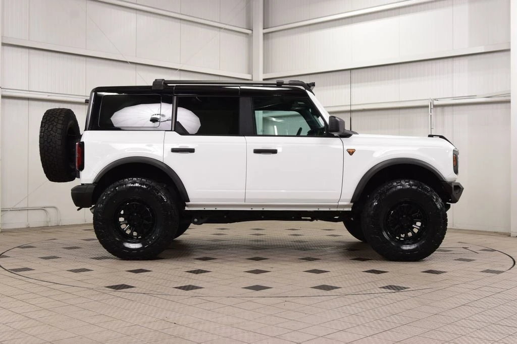2024 Ford Bronco 6th Gen - Image 8 of 31