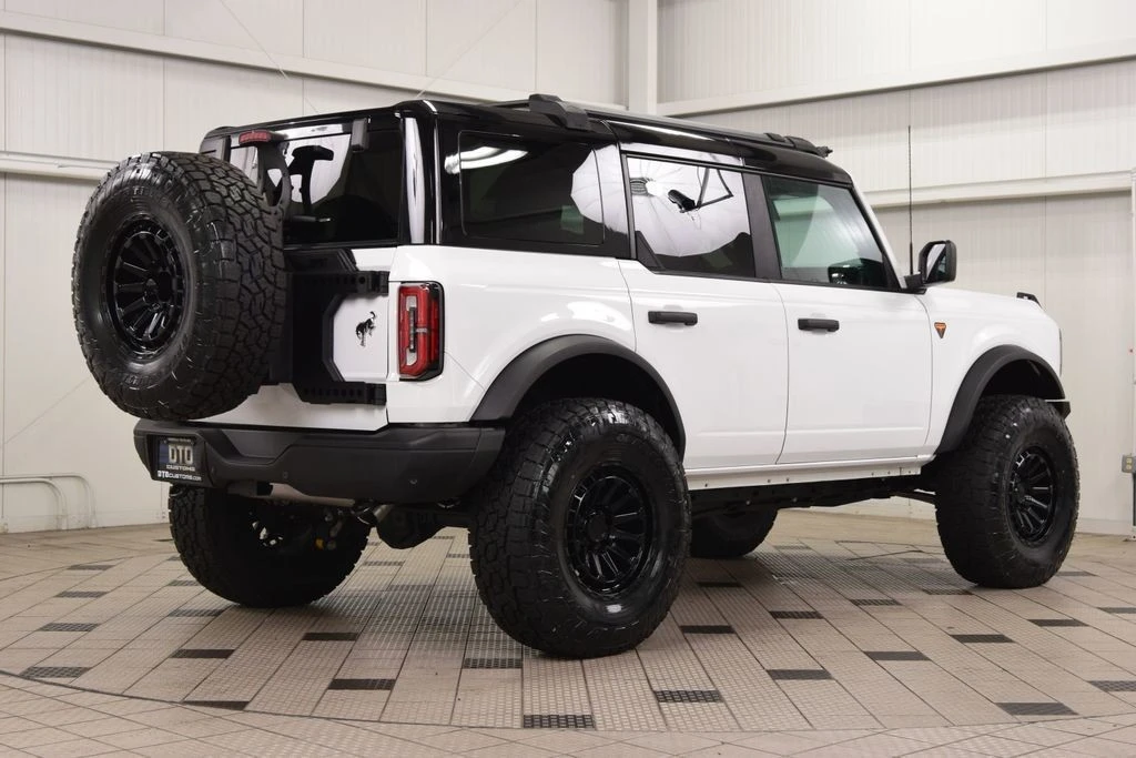 2024 Ford Bronco 6th Gen - Image 7 of 31