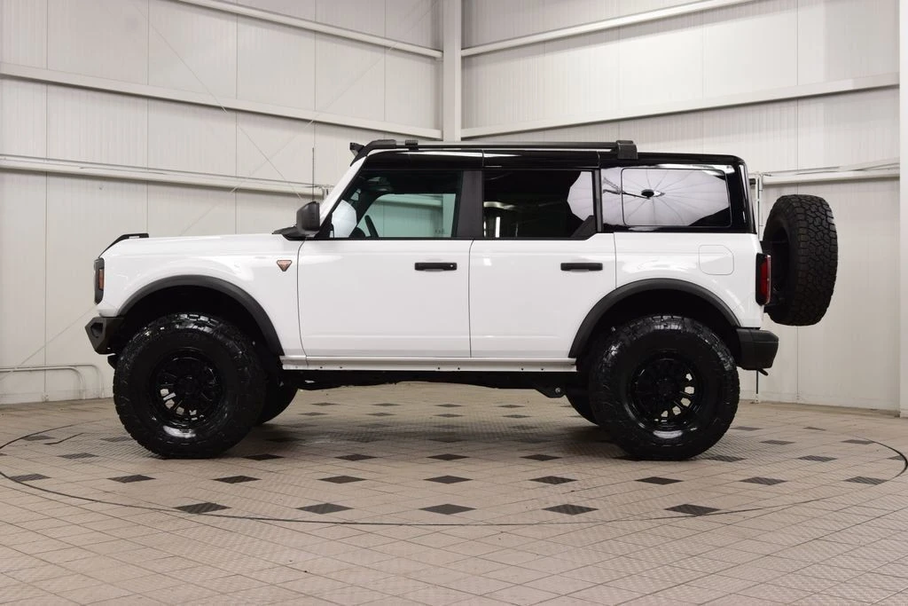 2024 Ford Bronco 6th Gen - Image 4 of 31