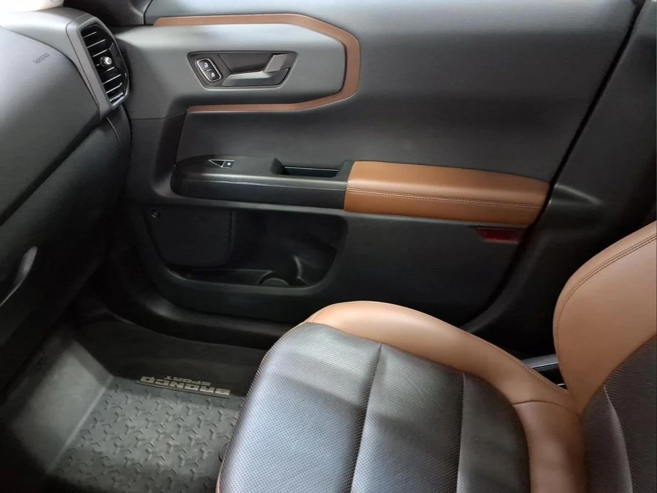 2024 Ford Bronco 6th Gen - Image 23 of 27
