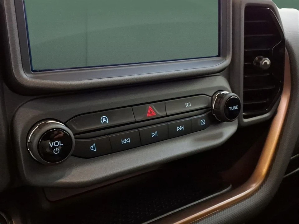 2024 Ford Bronco 6th Gen - Image 9 of 27