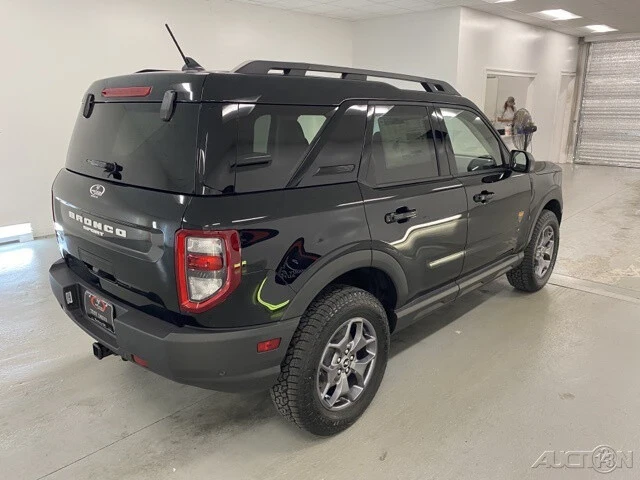 2024 Ford Bronco 6th Gen - Image 5 of 12