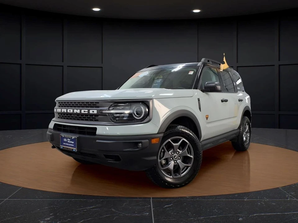 2024 Ford Bronco 6th Gen - Image 3 of 26