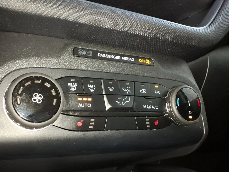 2024 Ford Bronco 6th Gen - Image 10 of 26