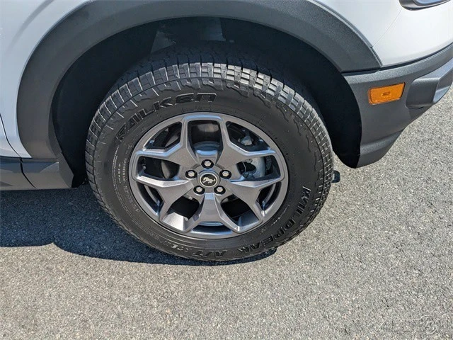 2024 Ford Bronco 6th Gen - Image 11 of 21