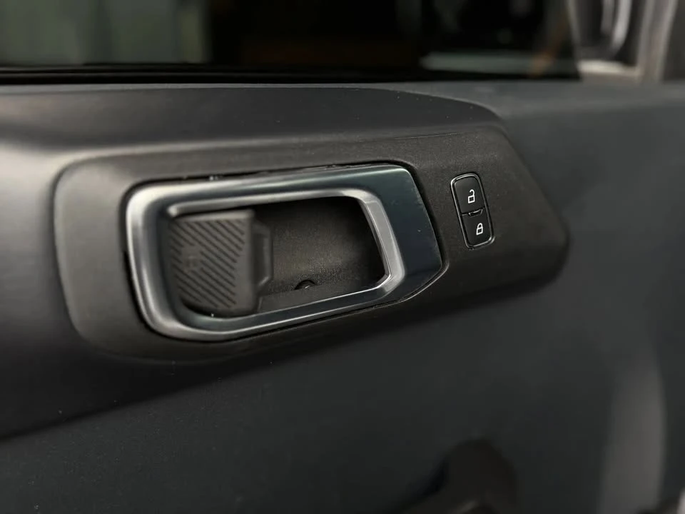 2024 Ford Bronco 6th Gen - Image 19 of 20