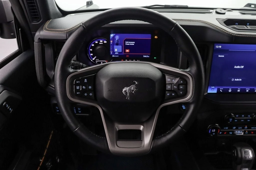 2024 Ford Bronco 6th Gen - Image 15 of 21