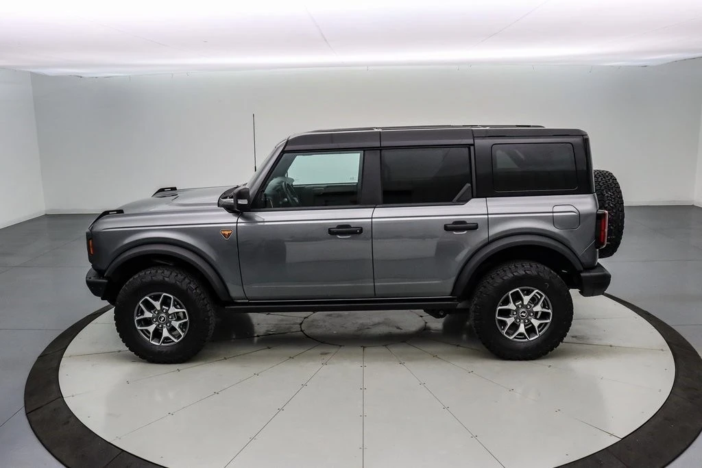 2024 Ford Bronco 6th Gen - Image 8 of 21