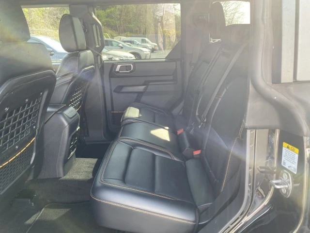 2024 Ford Bronco 6th Gen - Image 25 of 31