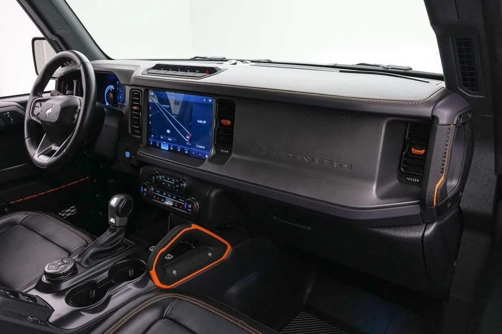2024 Ford Bronco 6th Gen - Image 30 of 31
