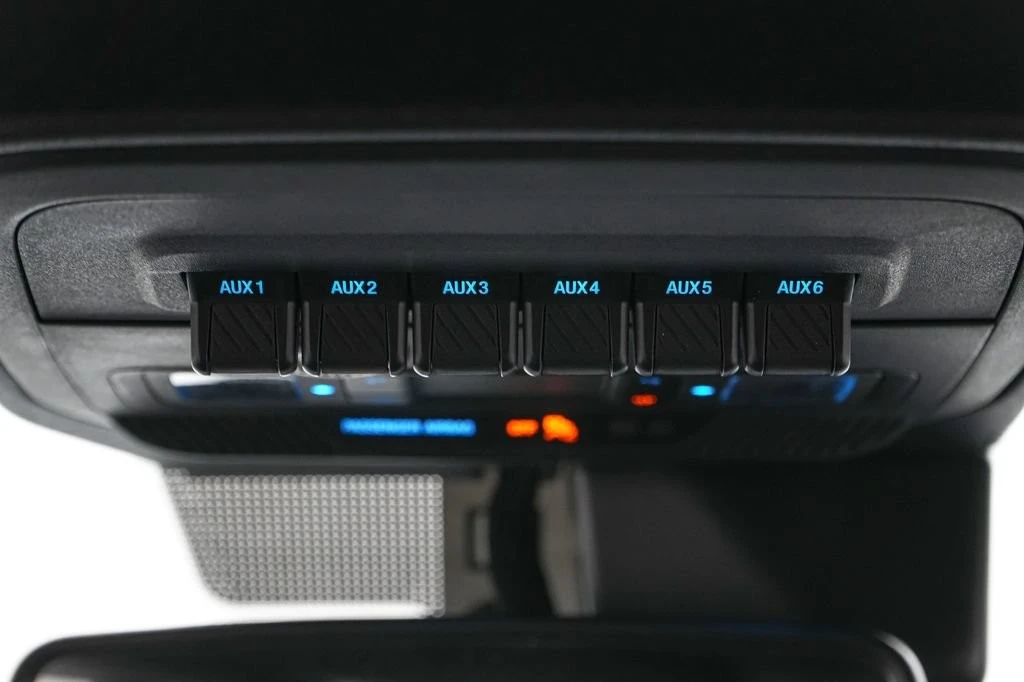 2024 Ford Bronco 6th Gen - Image 19 of 31