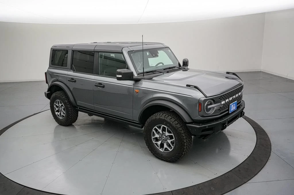 2024 Ford Bronco 6th Gen - Image 2 of 31