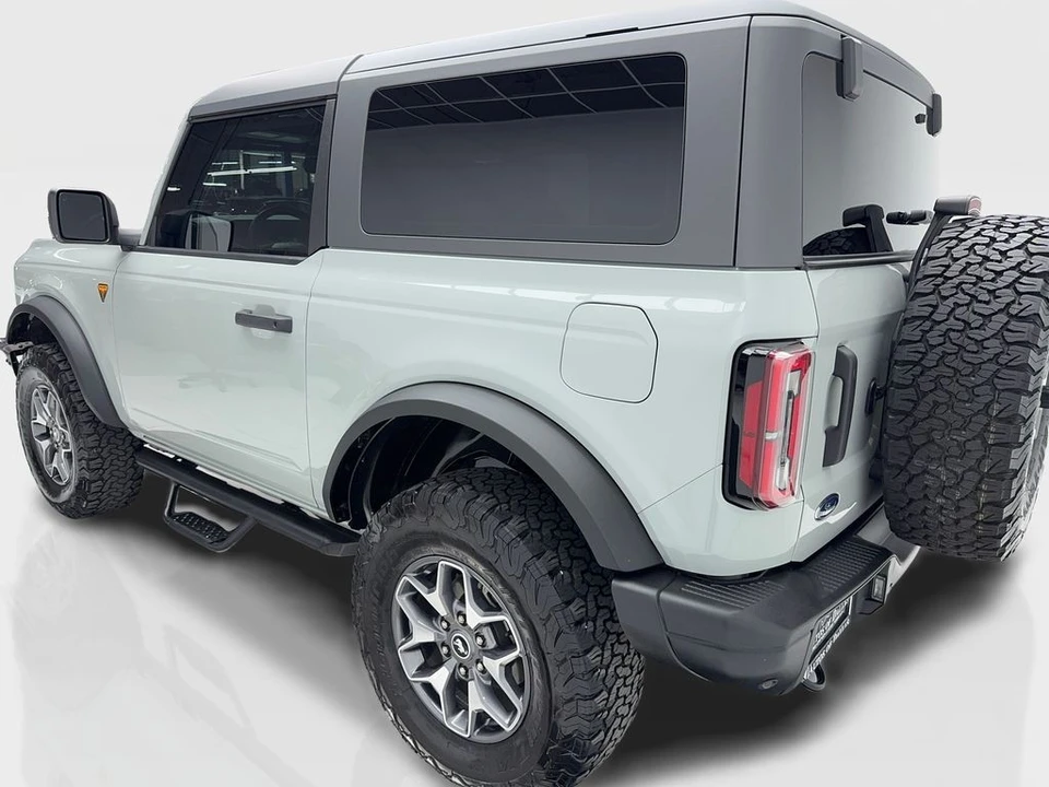 2024 Ford Bronco 6th Gen - Image 10 of 21