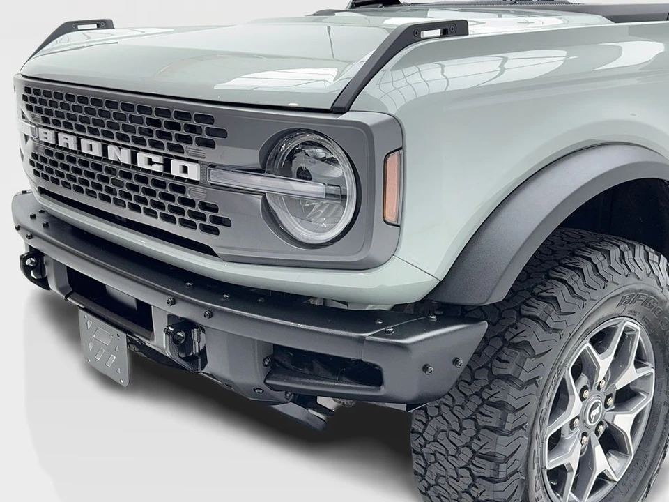 2024 Ford Bronco 6th Gen - Image 5 of 31