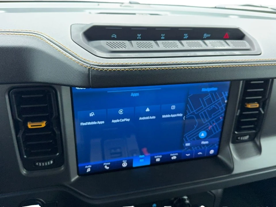 2024 Ford Bronco 6th Gen - Image 27 of 31