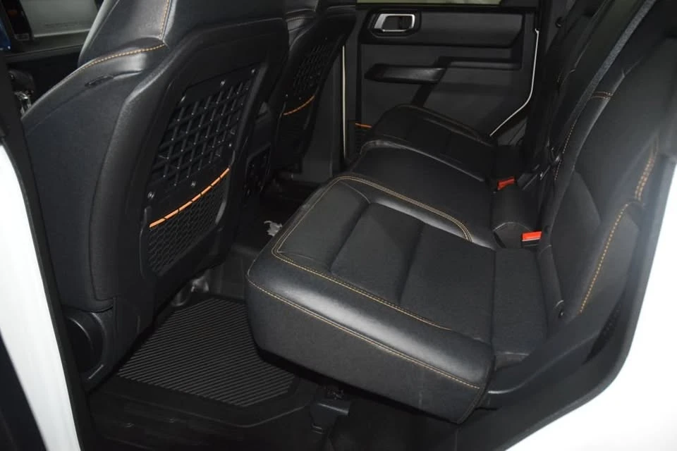 2024 Ford Bronco 6th Gen - Image 16 of 19