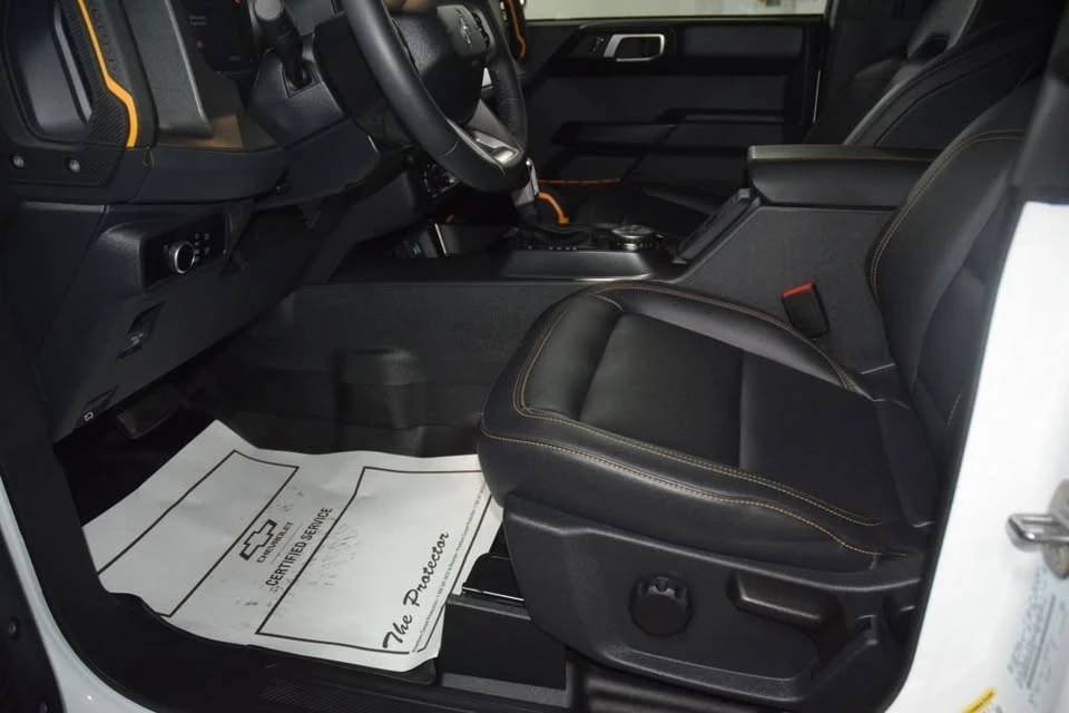 2024 Ford Bronco 6th Gen - Image 15 of 19
