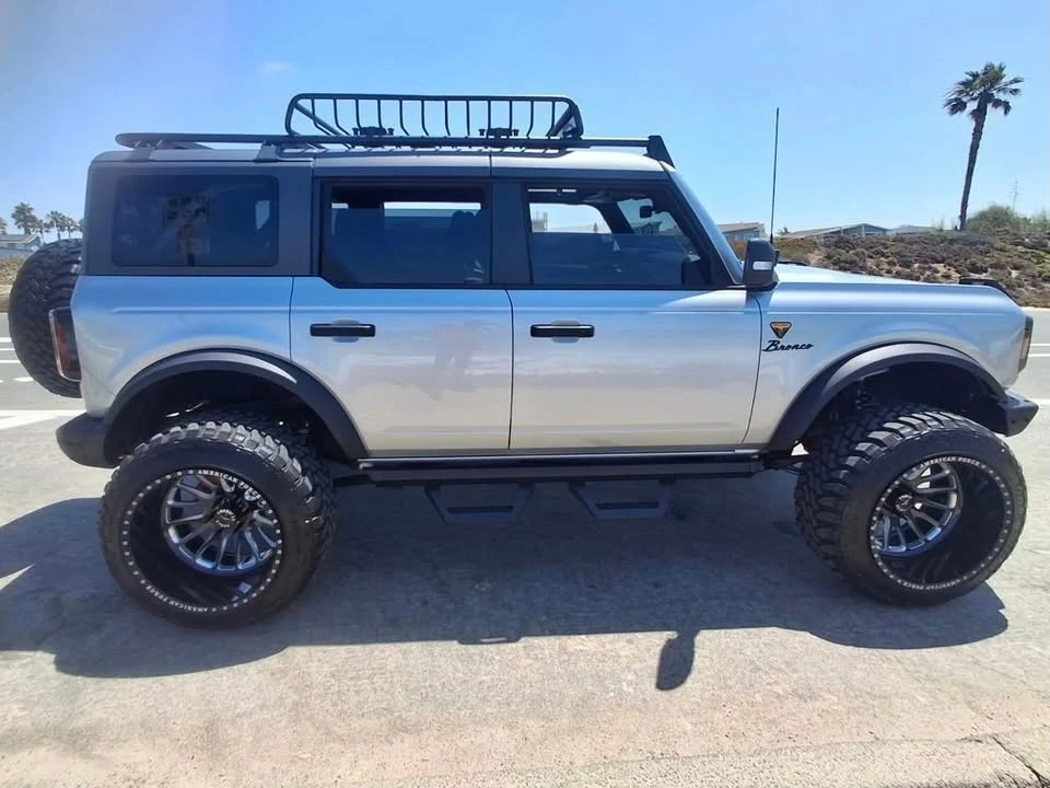 2024 Ford Bronco 6th Gen - Image 5 of 14