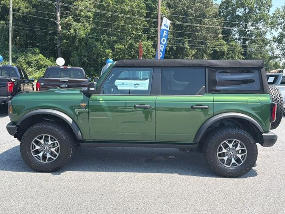 2024 Ford Bronco 6th Gen - Image 5 of 9