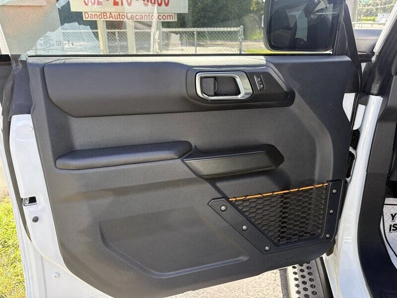2024 Ford Bronco 6th Gen - Image 9 of 20