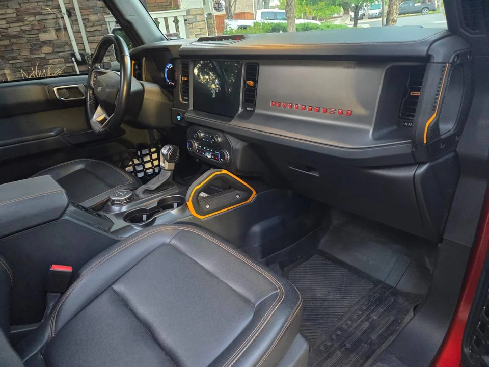 2024 Ford Bronco 6th Gen - Image 20 of 24