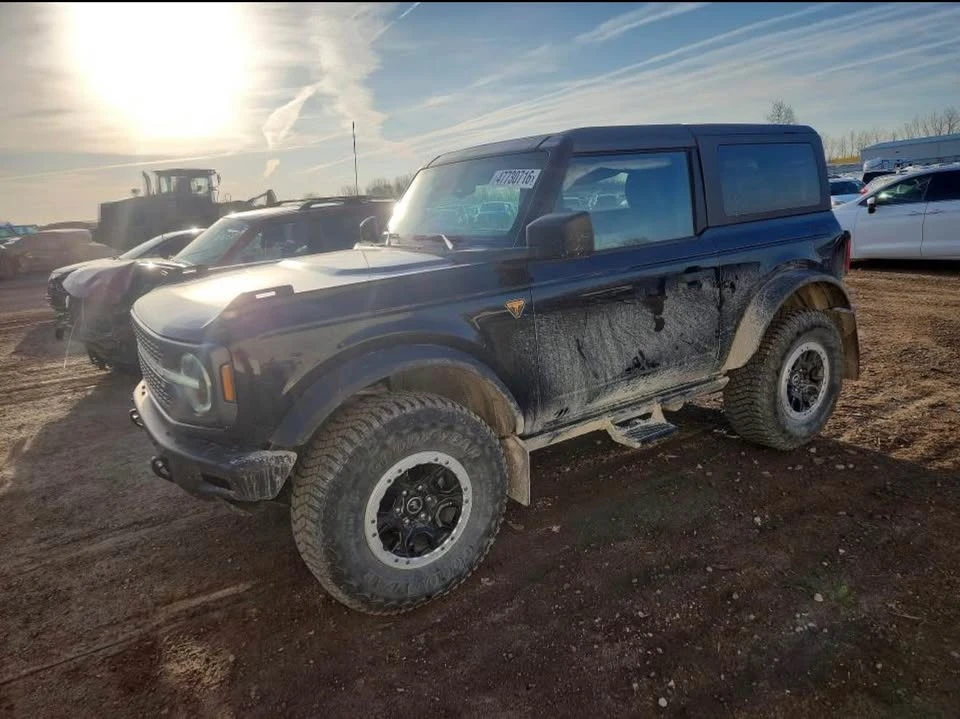 2024 Ford Bronco 6th Gen - Image 10 of 13