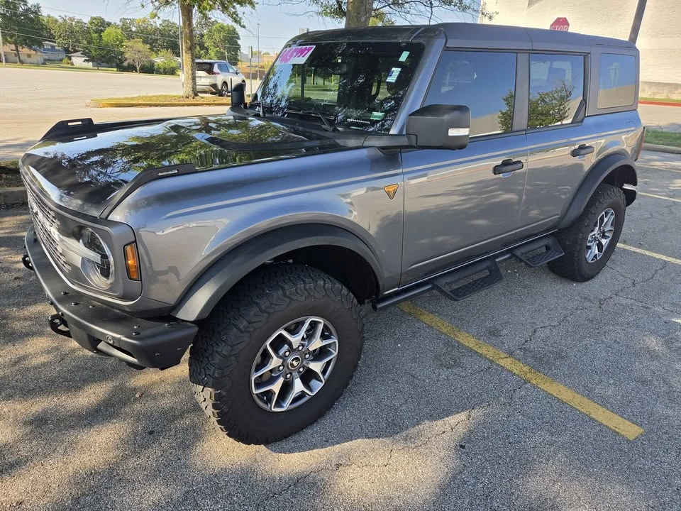 2024 Ford Bronco 6th Gen - Image 3 of 13