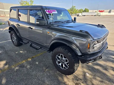 2024 Ford Bronco Badlands Sport Utility 4D