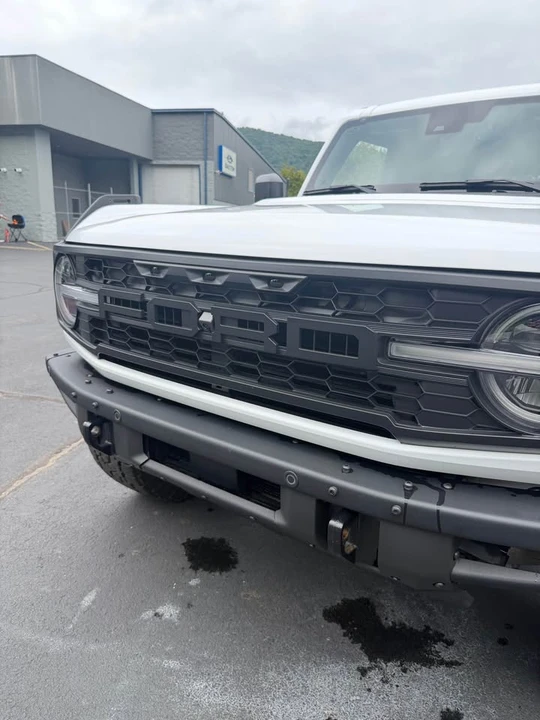 2024 Ford Bronco 6th Gen - Image 4 of 15