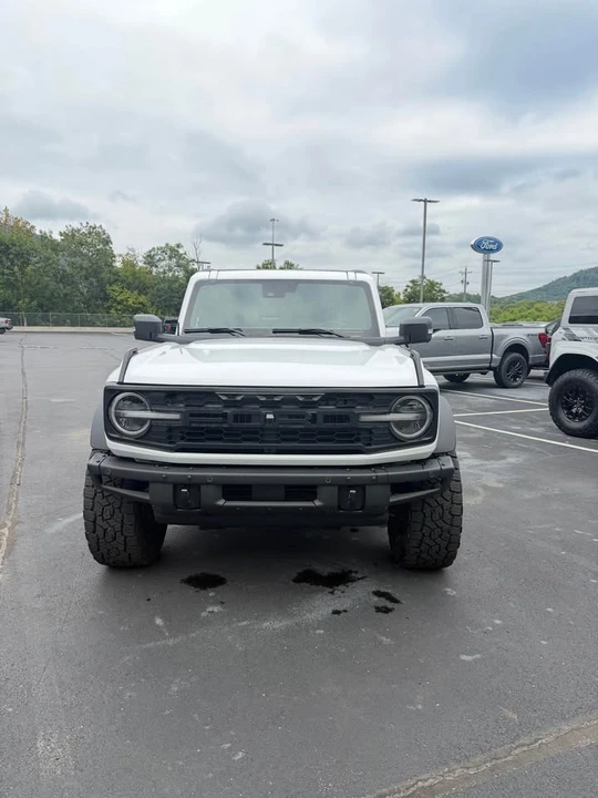 2024 Ford Bronco 6th Gen - Image 2 of 15
