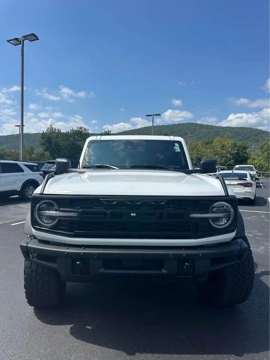 2024 Ford Bronco 6th Gen - Image 2 of 14